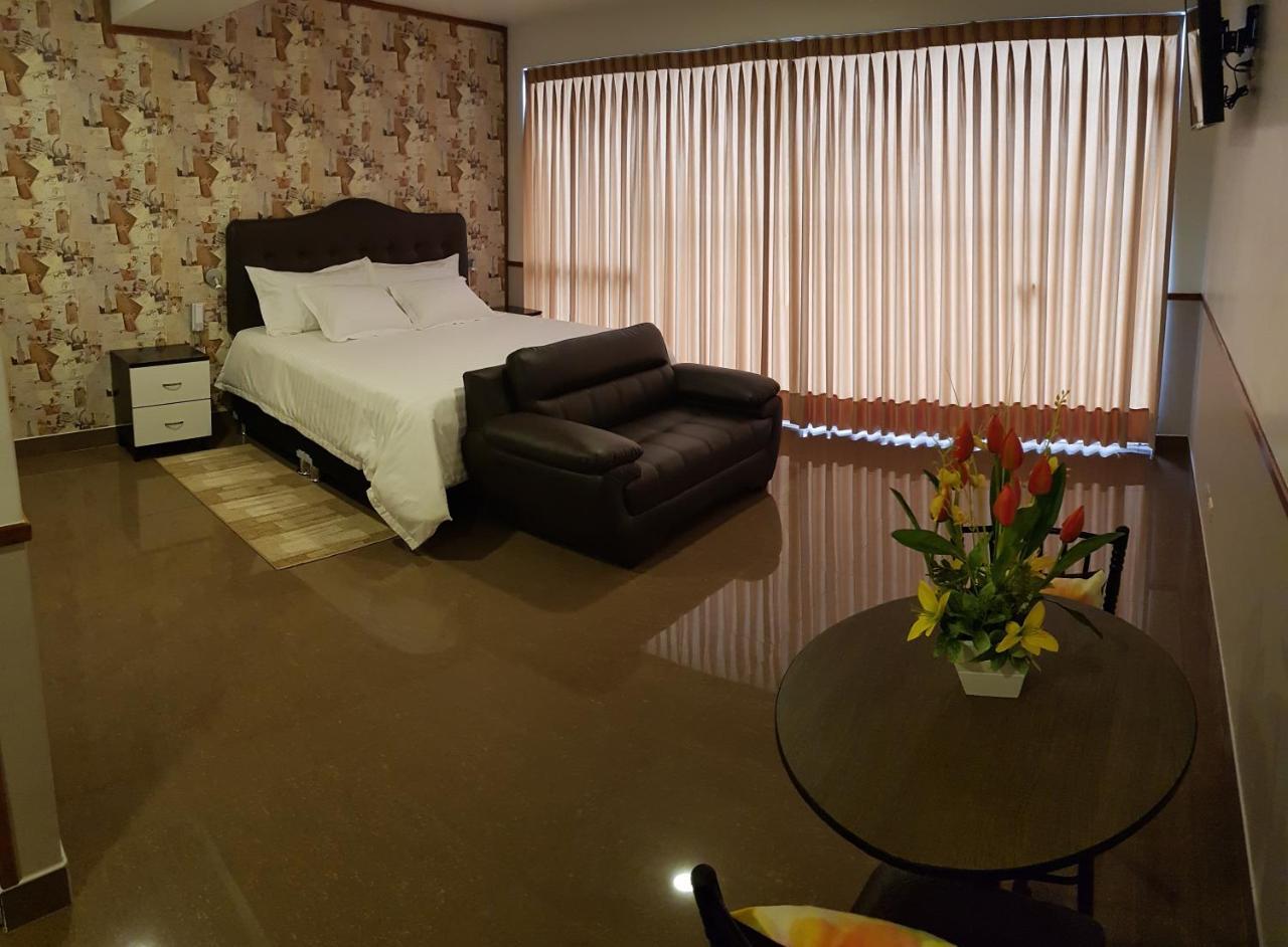 Hotel Costa Riviera Mala Extérieur photo