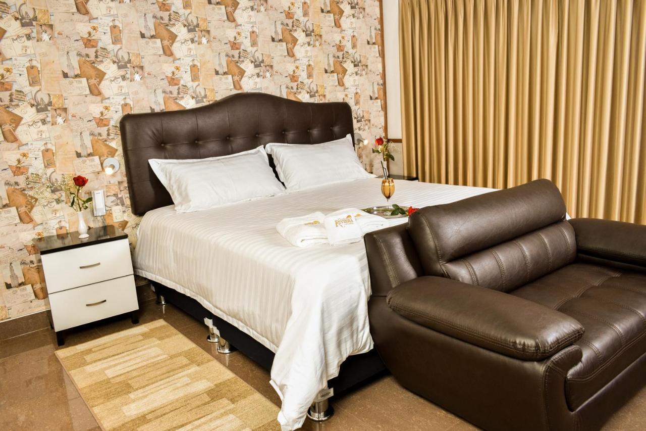 Hotel Costa Riviera Mala Extérieur photo
