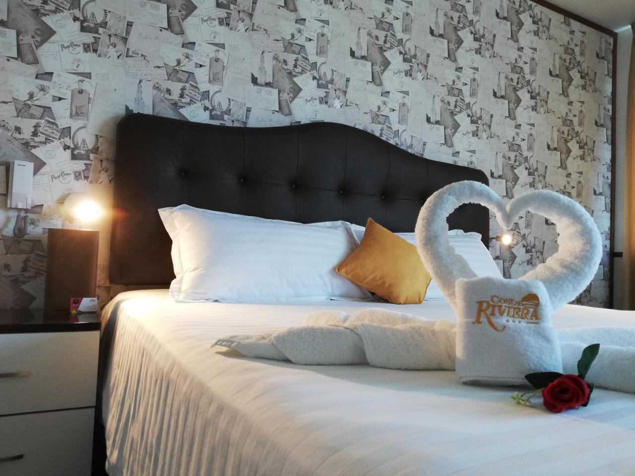 Hotel Costa Riviera Mala Extérieur photo